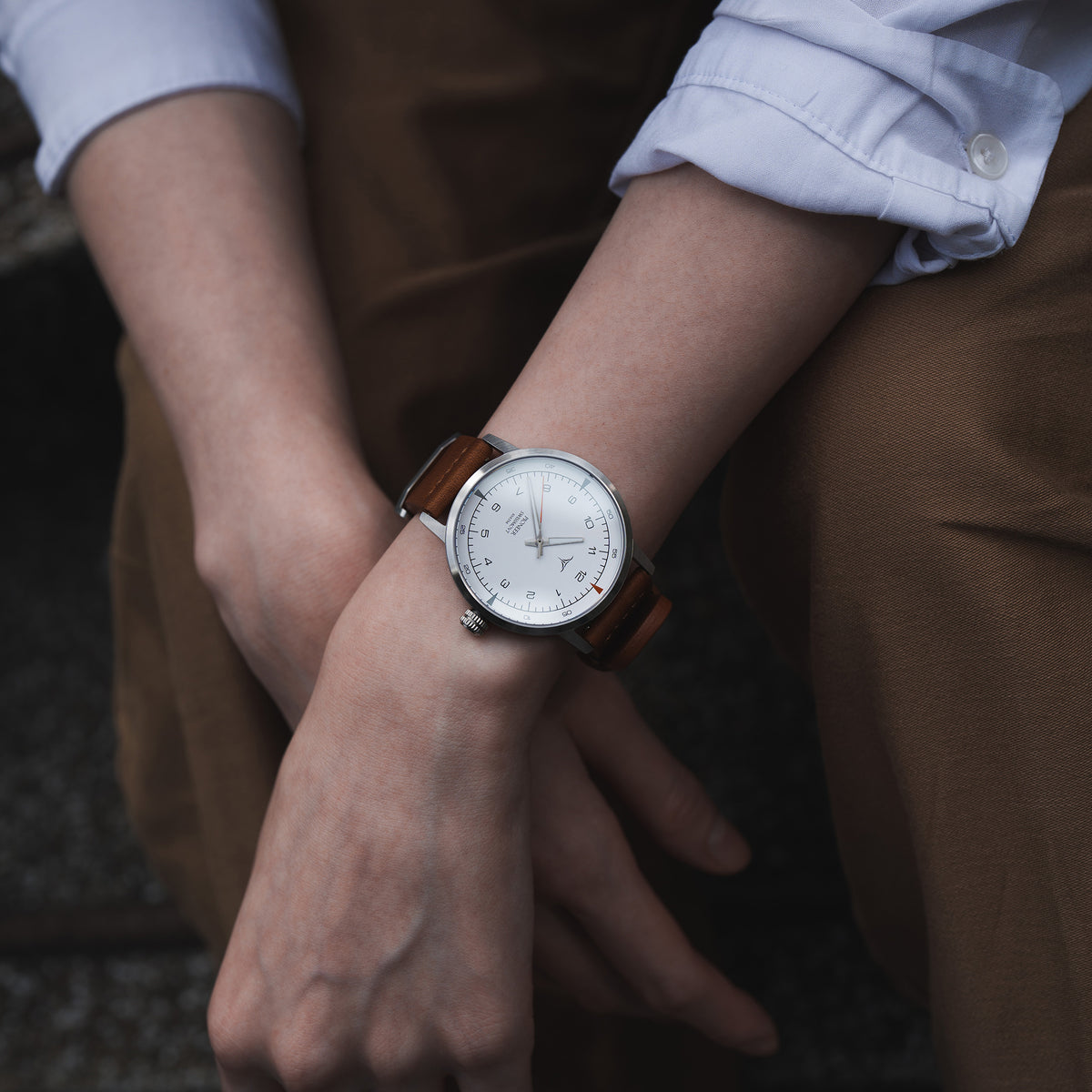 White dial Swiss Made quartz wrist watch V-Pioneer with Brown Horween Leather Straps | Vstelle Watch