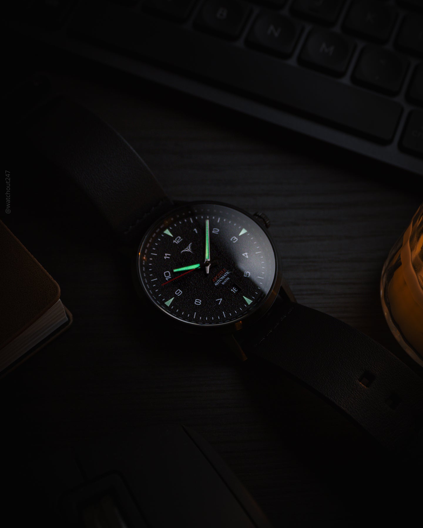 V-Apostle | Black Dial | Black Horween Leather - VSTELLE